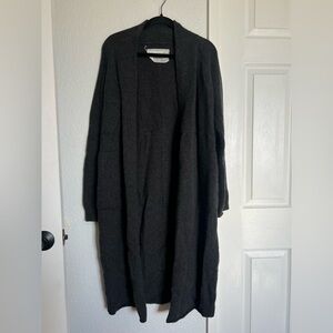 MJ. Watson Cashmere Open Front Cardigan in Charcoal